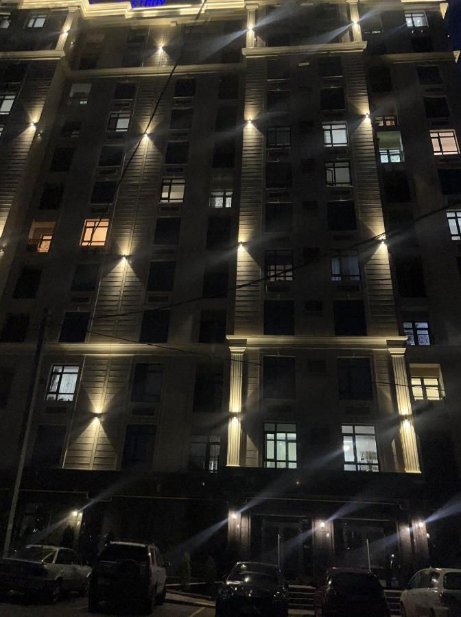 Апартамент Кристалл Bișkek Exterior foto