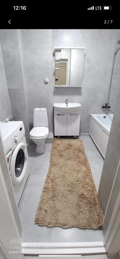 Апартамент Кристалл Bișkek Exterior foto